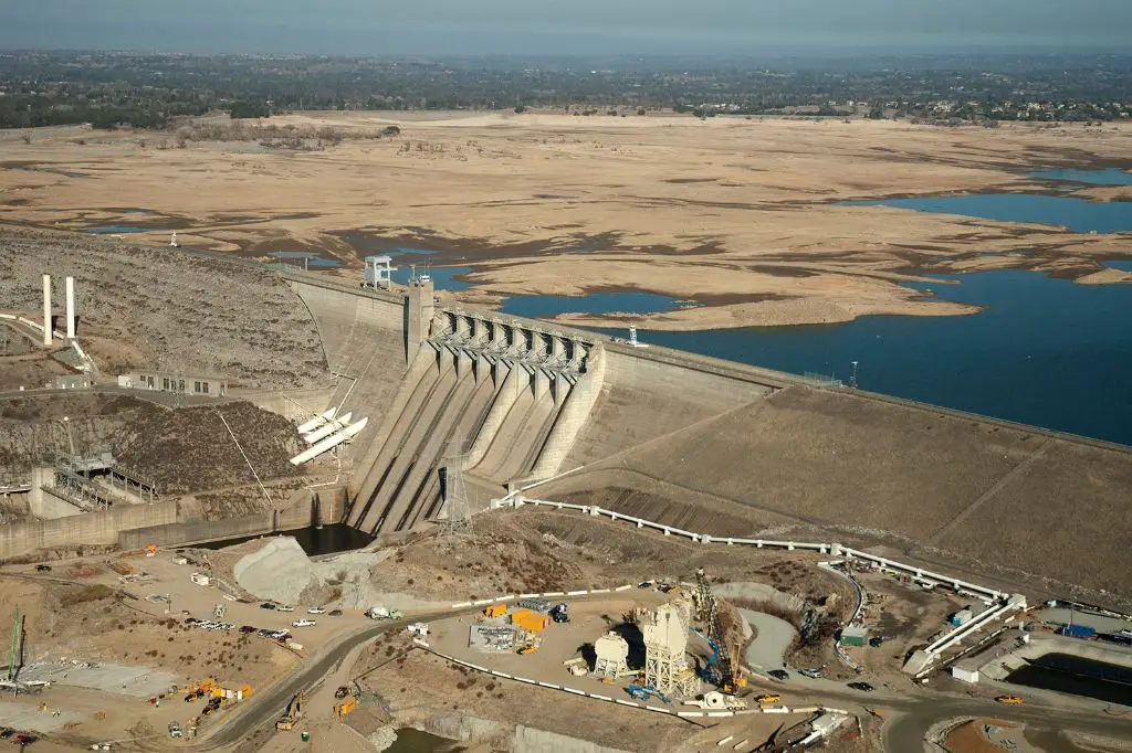 drought affecting hydroelectric dam