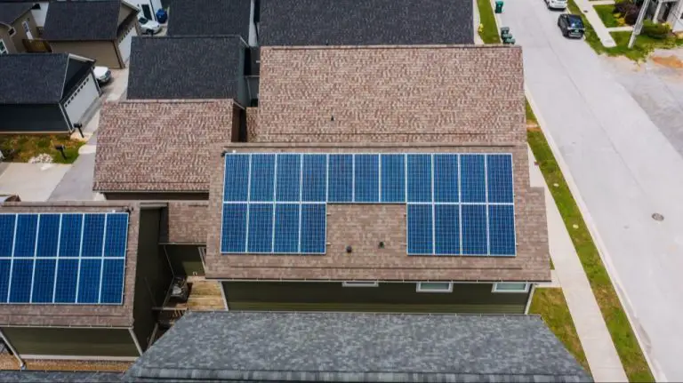 Can 10 Solar Panels Power A House?