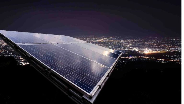 Can You Collect Solar Energy At Night?