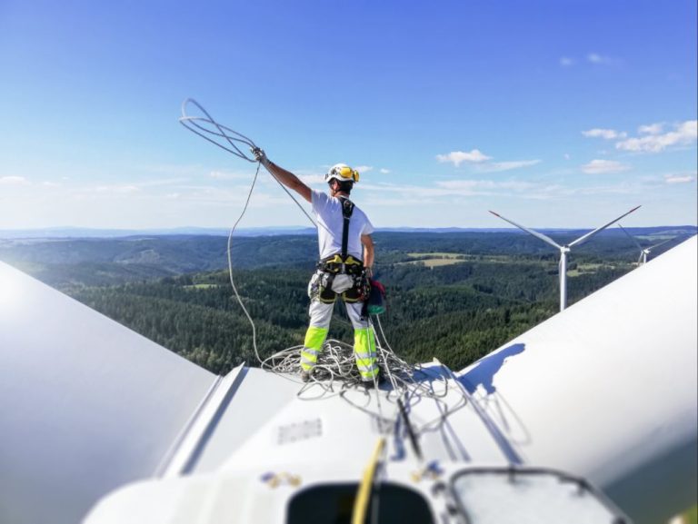 How Do I Start A Career In Wind Energy?