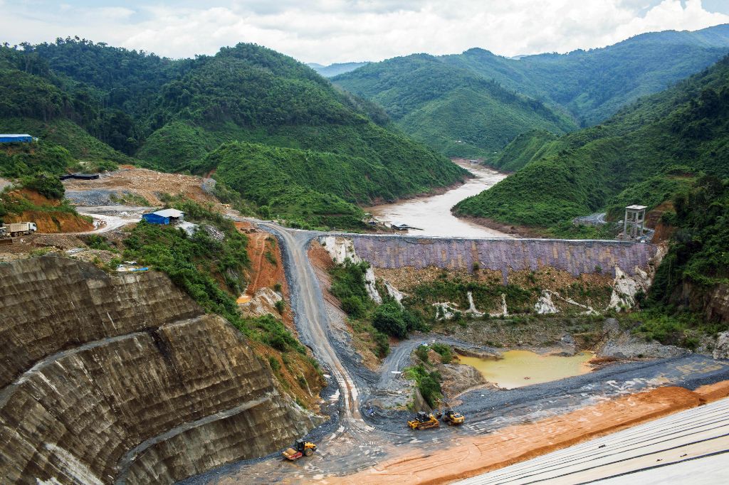 hydropower faces challenges like high infrastructure costs and environmental impacts.