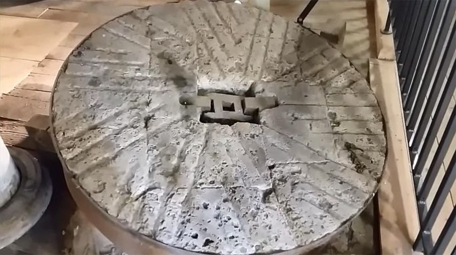 image of a water wheel used for milling grains