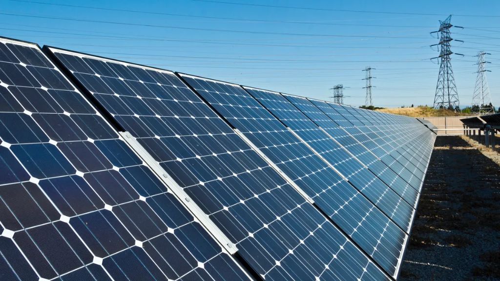 solar panels convert sunlight into electricity to power kw systems
