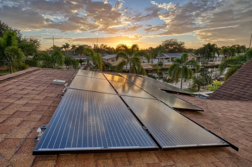 solar panels on roof of florida home